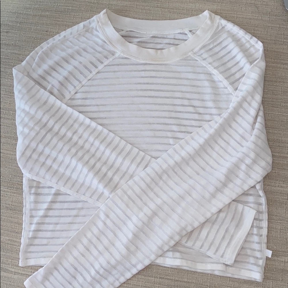 Lululemon long sleeve crop